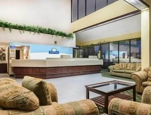 Days Inn by Wyndham Indianapolis Northeast hotel detail image 2