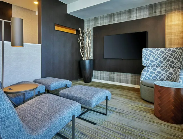 Courtyard by Marriott Indianapolis Castleton hotel detail image 3