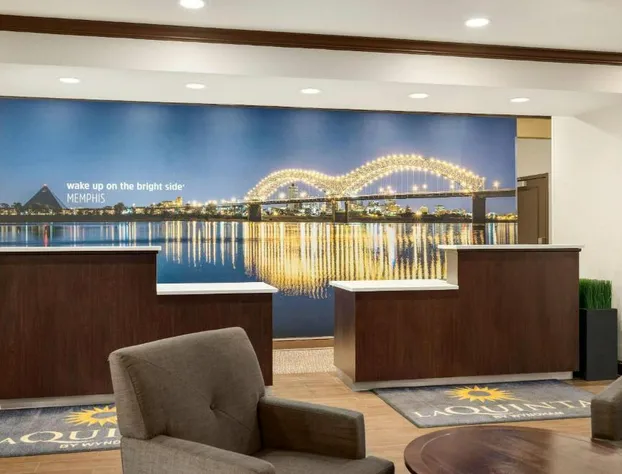 La Quinta Inn & Suites by Wyndham Memphis Wolfchase hotel detail image 3