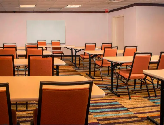 Fairfield Inn & Suites by Marriott Williamsburg hotel detail image 3