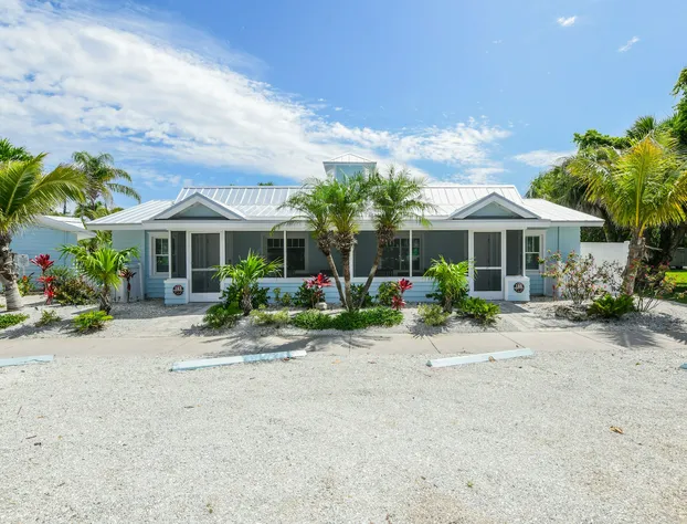 Tropical Breeze Resort hotel detail image 4