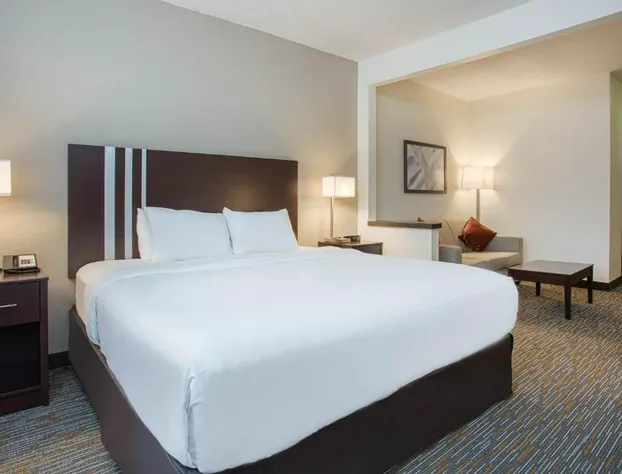 Wingate by Wyndham Gurnee hotel detail image 2