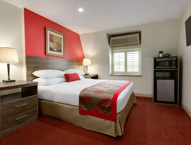 Ramada by Wyndham Oakland Downtown City Center hotel detail image 4