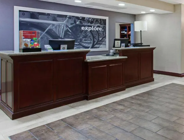 Hampton Inn & Suites Oakland Airport-Alameda hotel detail image 2