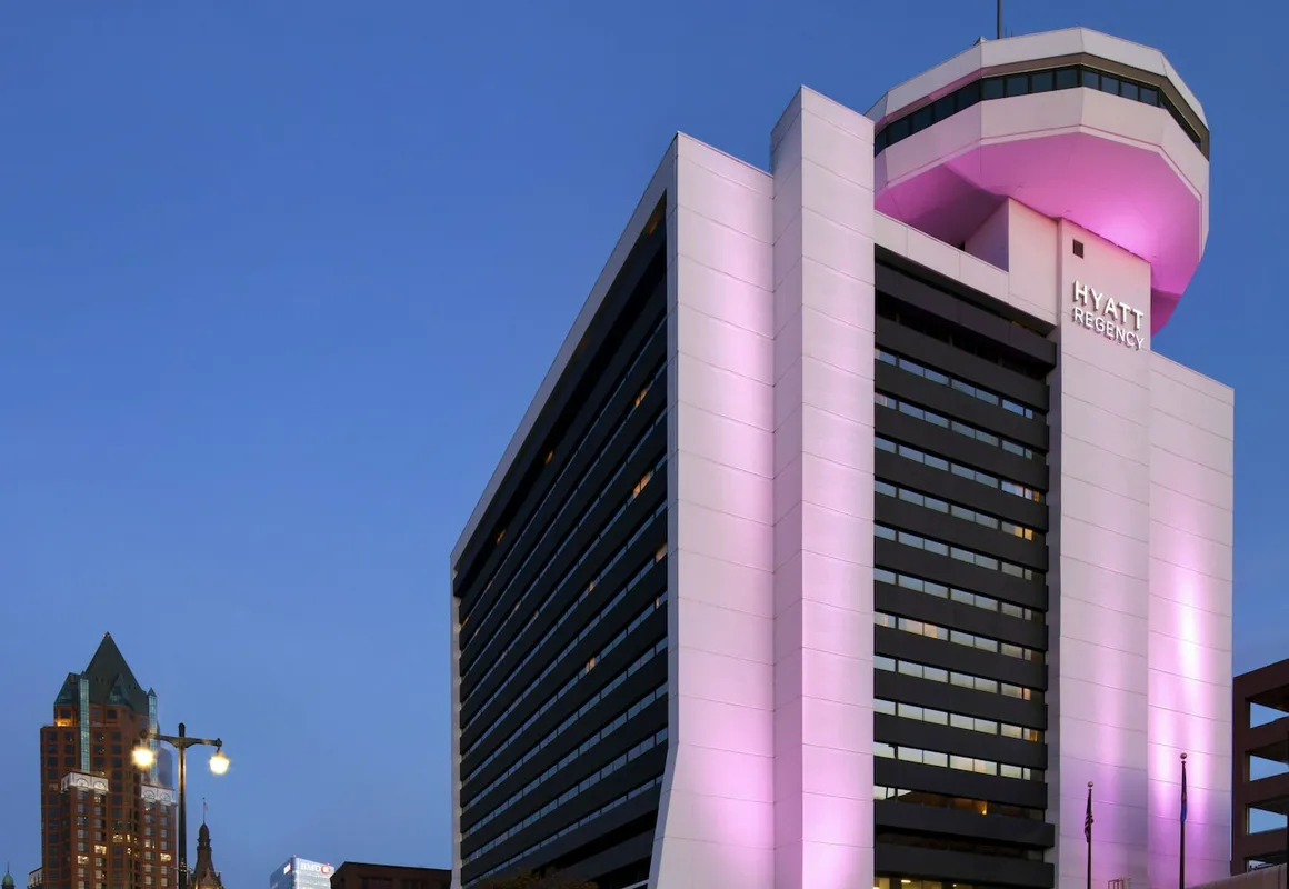 Hyatt Regency Milwaukee hotel hero