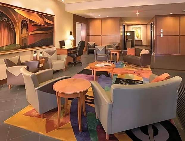 Radisson Hotel Milwaukee West hotel detail image 2