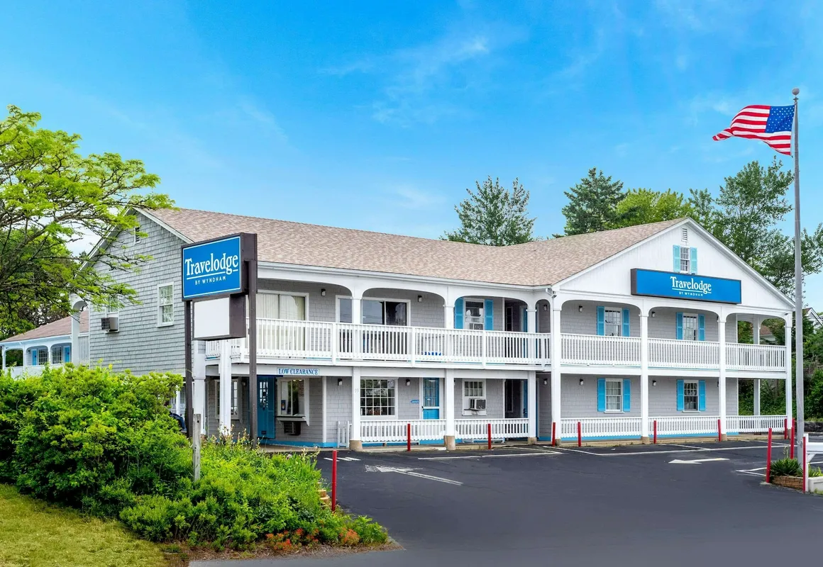 Travelodge by Wyndham Cape Cod Area hotel hero