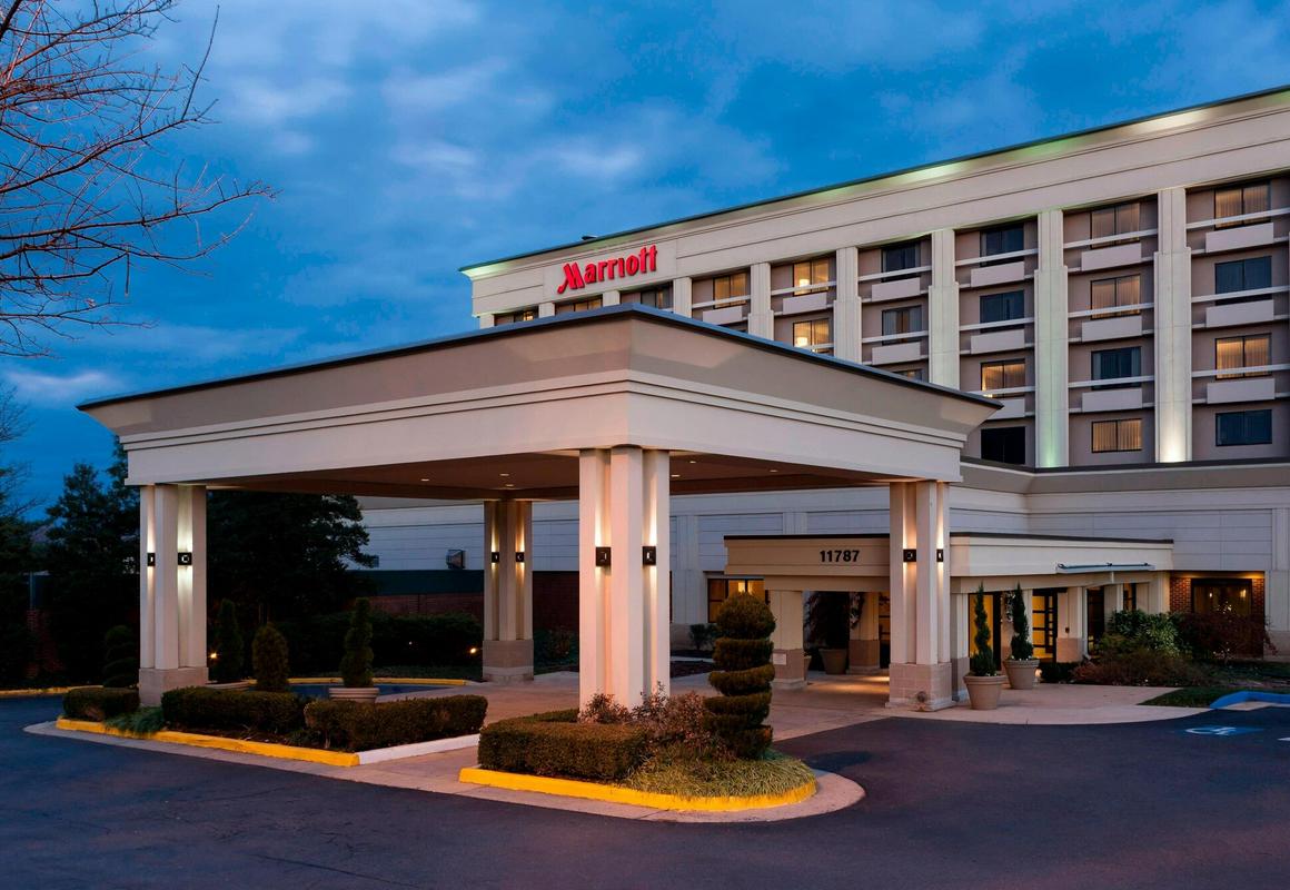 Fairfax Marriott at Fair Oaks hotel hero