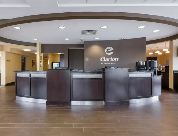 Spark by Hilton Cleveland Beachwood hotel detail image 4