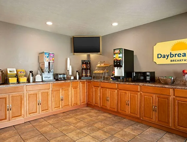 Days Inn by Wyndham Willoughby/Cleveland hotel detail image 4