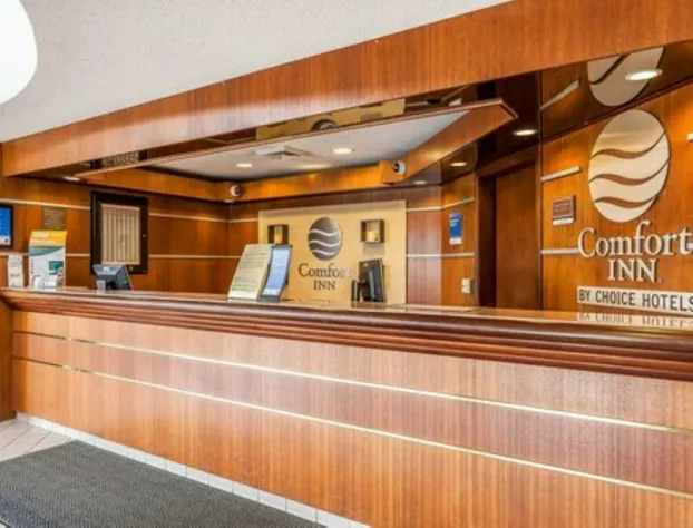 Comfort Inn Cleveland Airport hotel detail image 4