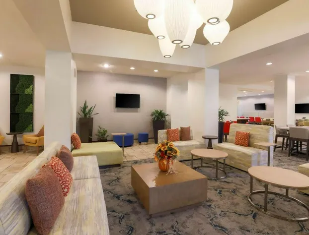 Hilton Garden Inn Raleigh-Durham/Research Triangle Park hotel detail image 4