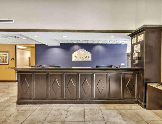 Holiday Inn Express And Suites Raleigh West Lenovo Center by IHG hotel detail image 4