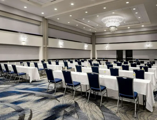 Hilton Long Island/Huntington hotel detail image 3
