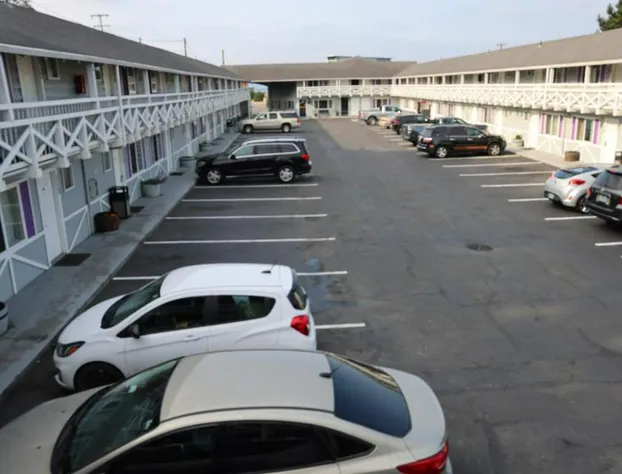 Global INN hotel detail image 2