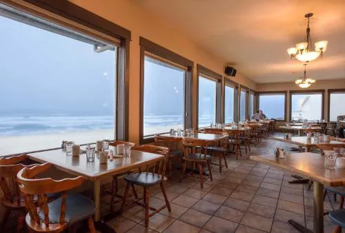 Shilo Inns Newport Oceanfront hotel detail image 4