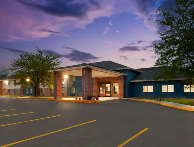 AmericInn by Wyndham Reedsburg hotel detail image 2