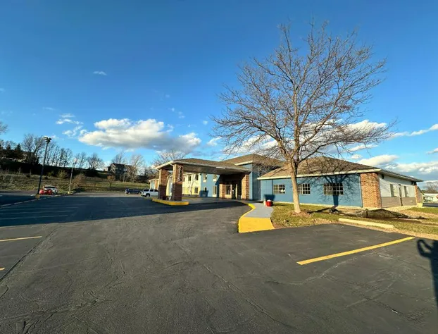 AmericInn by Wyndham Reedsburg hotel detail image 4