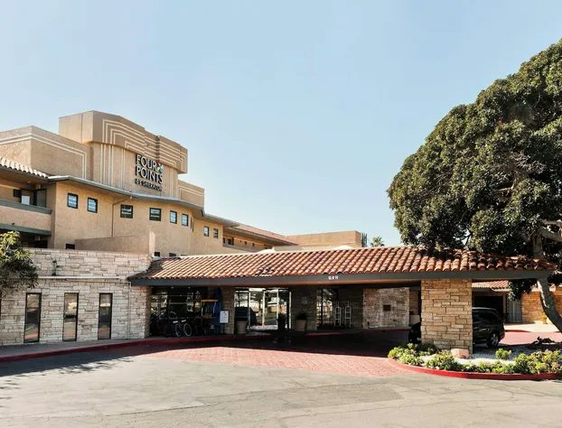 Four Points by Sheraton Ventura Harbor Resort hotel detail image 1