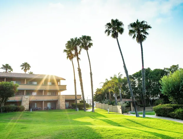 Four Points by Sheraton Ventura Harbor Resort hotel detail image 2