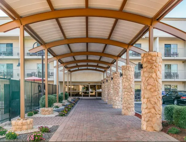 Hampton Inn Channel Islands Harbor/Oxnard hotel detail image 4