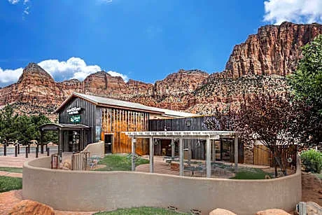 Quality Inn Springdale at Zion Park hotel hero