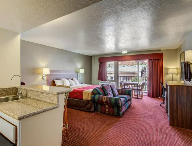 Econo Lodge St George North - Near Pioneer Park hotel detail image 3