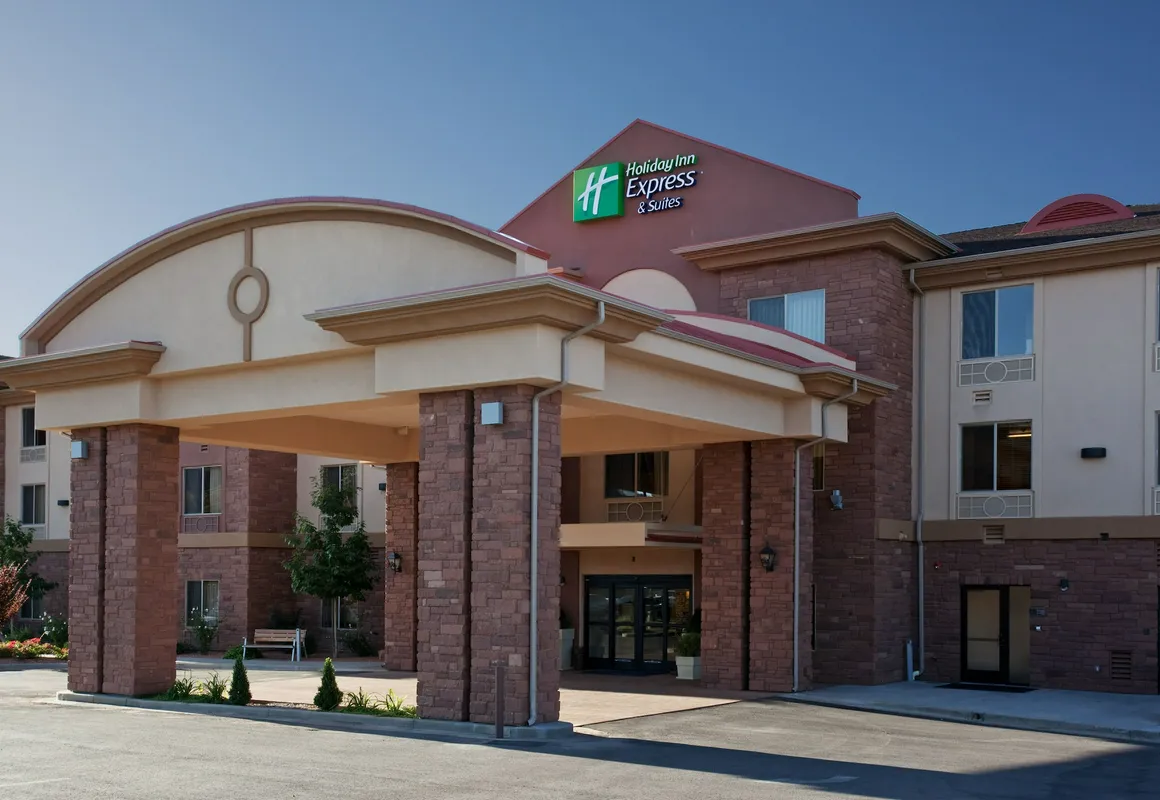 Holiday Inn Express & Suites Kanab by IHG hotel hero