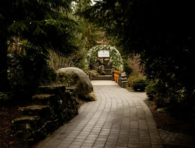 Four Seasons Resort Whistler hotel detail image 2