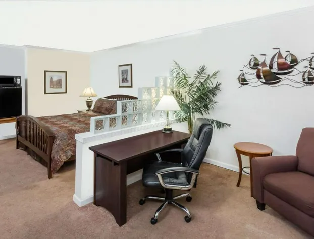 Travelodge by Wyndham Shreveport LA hotel detail image 4