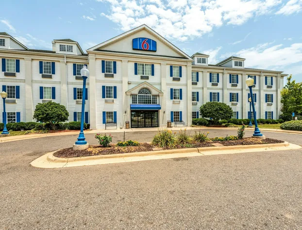 Motel 6 Shreveport, LA hotel detail image 2