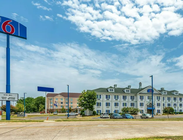 Motel 6 Shreveport, LA hotel detail image 3