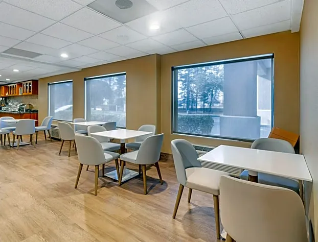 Spark by Hilton Wilmington hotel detail image 4