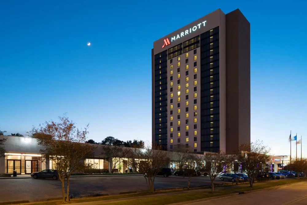 Marriott Baton Rouge hotel hero