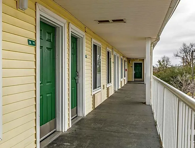 Siegel Select Baton Rouge hotel detail image 1