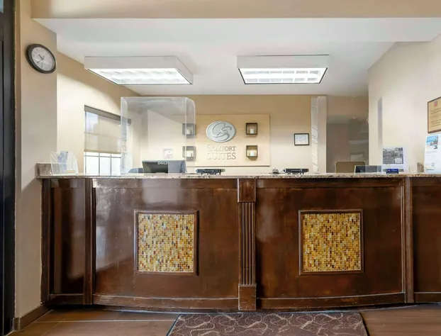 Comfort Suites Port Allen - Baton Rouge hotel detail image 4