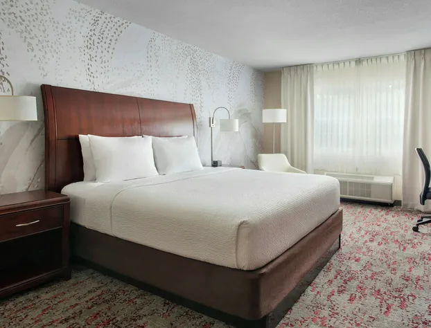 Fairfield Inn & Suites by Marriott Great Barrington Lenox/Berkshires hotel detail image 4