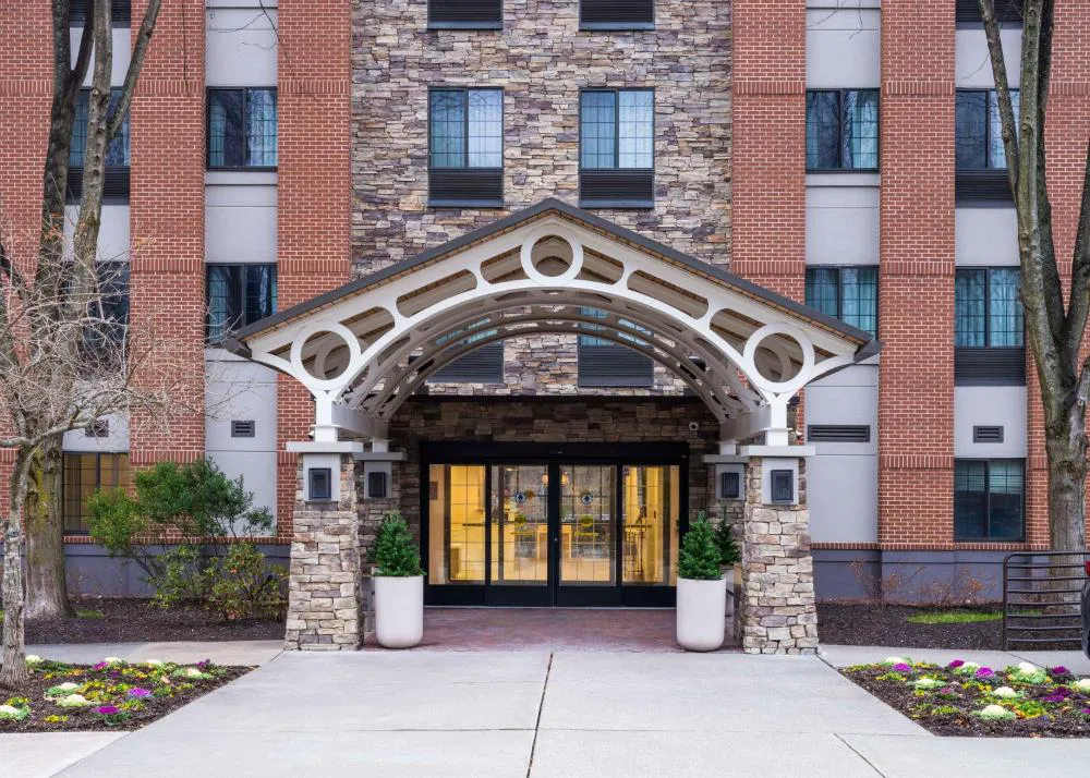 Homewood Suites by Hilton Parsippany-Troy Hills hotel hero