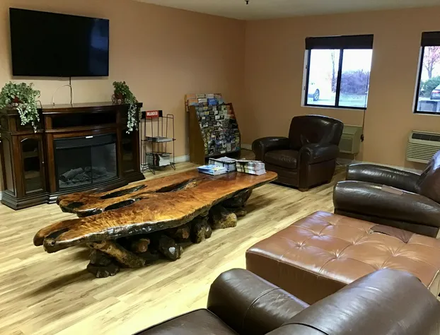 Super 8 by Wyndham Spokane/West hotel detail image 3