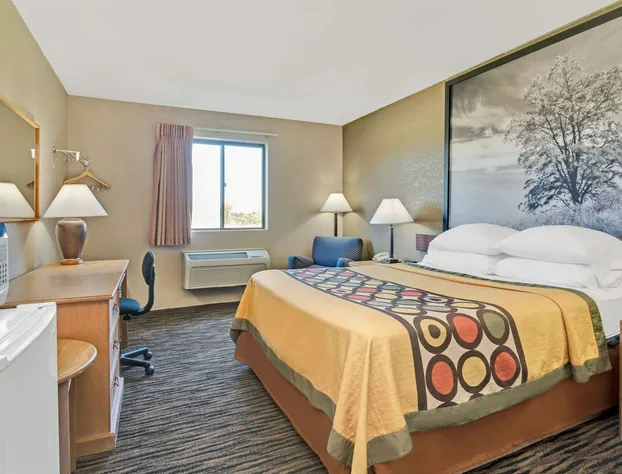 Super 8 by Wyndham Spokane/West hotel detail image 4