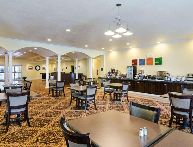 Comfort Inn & Suites Orange - Montpelier hotel detail image 3