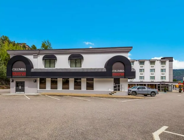 Best Western Plus Columbia River Hotel hotel detail image 1