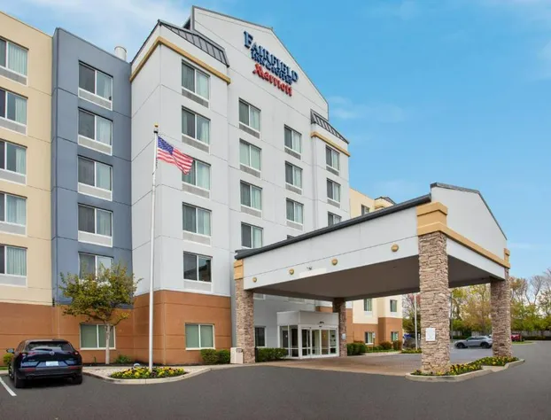 Fairfield Inn & Suites by Marriott Lexington North hotel detail image 1