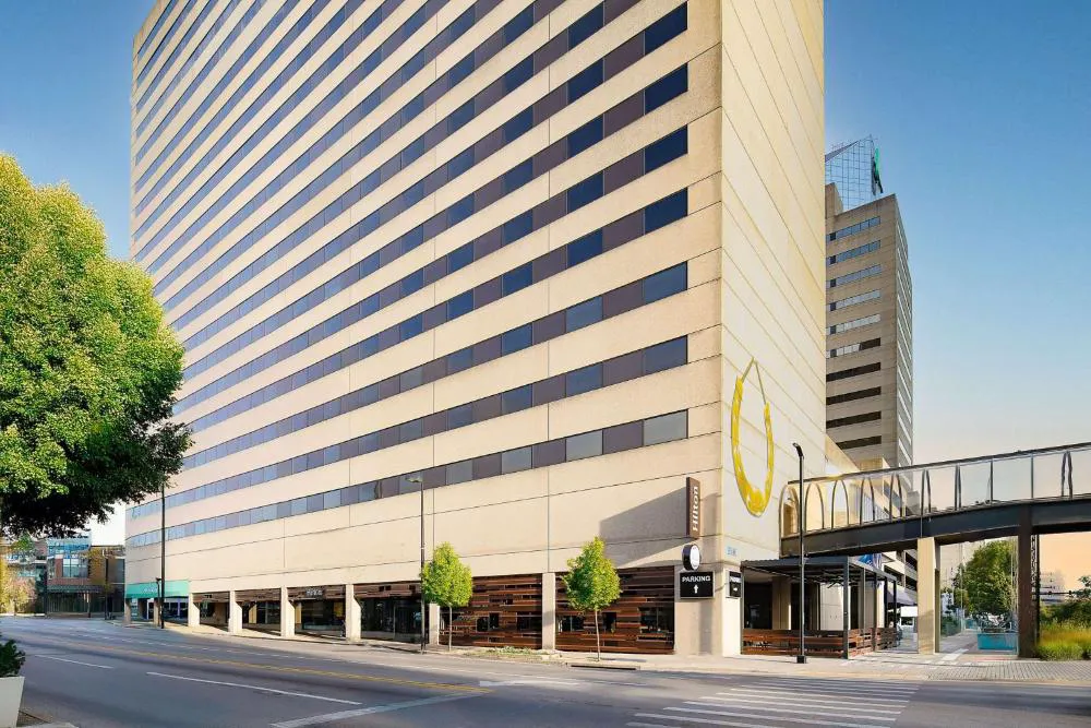 Hilton Lexington/Downtown hotel hero