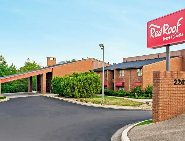 Red Roof Inn & Suites Lexington - Hamburg hotel detail image 1