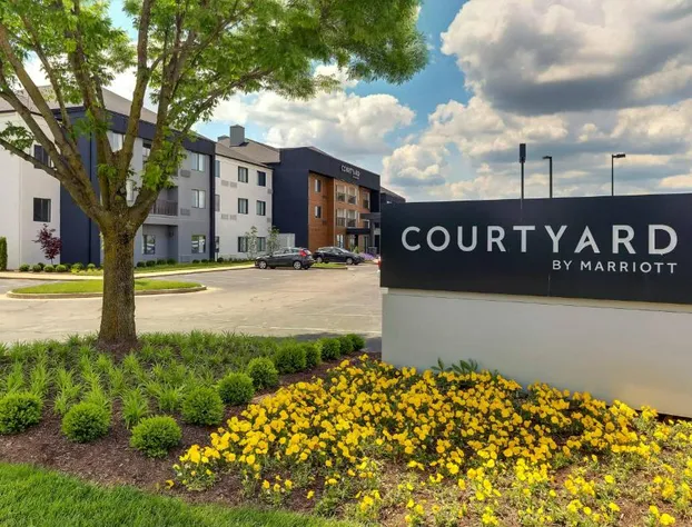 Courtyard Lexington South/Hamburg Place hotel detail image 1
