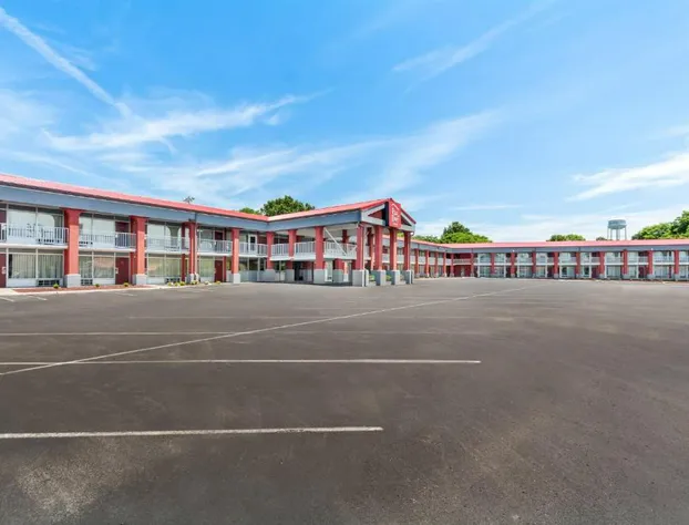 Red Roof Inn Berea hotel detail image 3