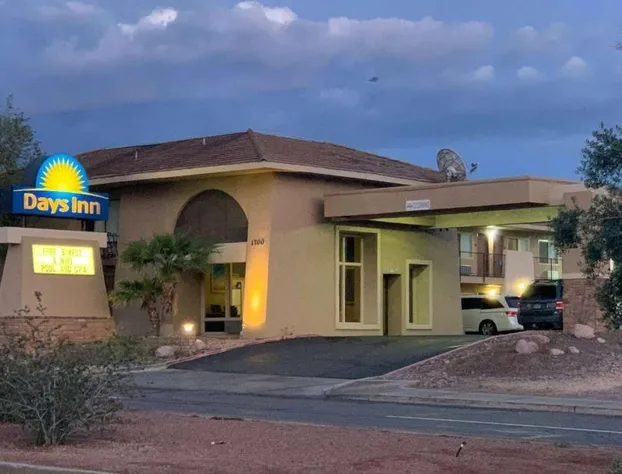 Days Inn by Wyndham Lake Havasu hotel detail image 1