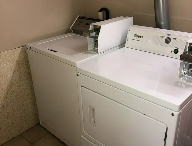 Days Inn by Wyndham Des Moines Merle Hay hotel detail image 2