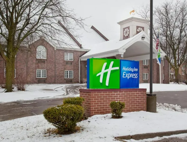 Holiday Inn Express Des Moines-At Drake University, an IHG Hotel hotel detail image 2